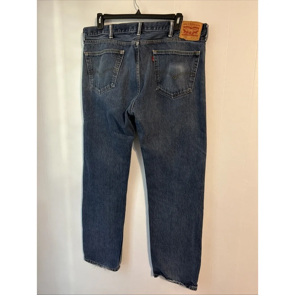 Levis‎ 505 Regular Fit Straight Leg Mens Jeans Blue Medium Wash 40x34 Distressed